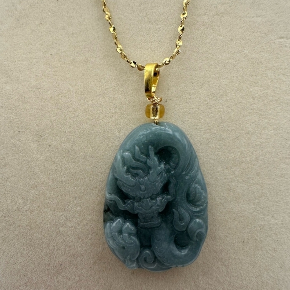 BIG SALE! Elegant Natural Green Jade Dragon Pendant on Chain